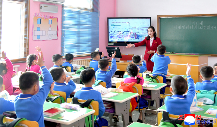 9-朝鮮で始業の日を迎えた